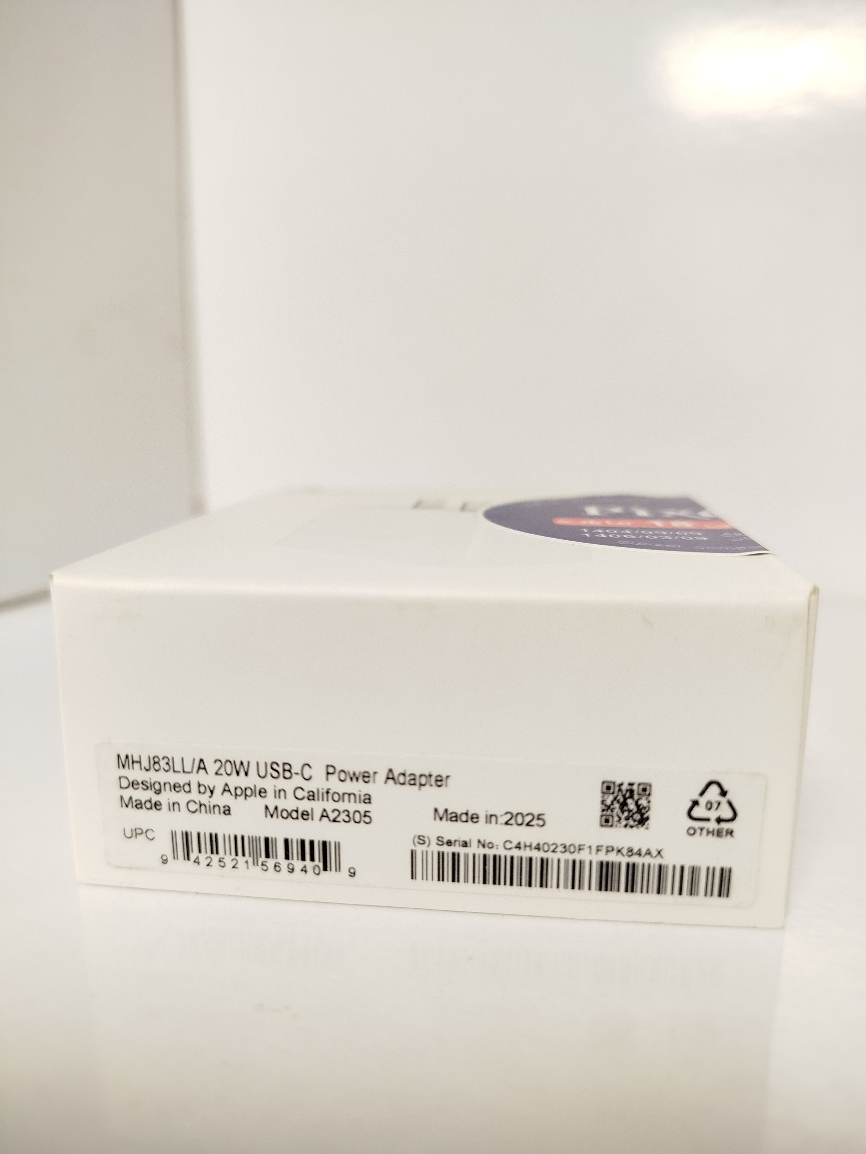 آداپتور دیواری 20 وات اپل دو پین نسخه اصلی